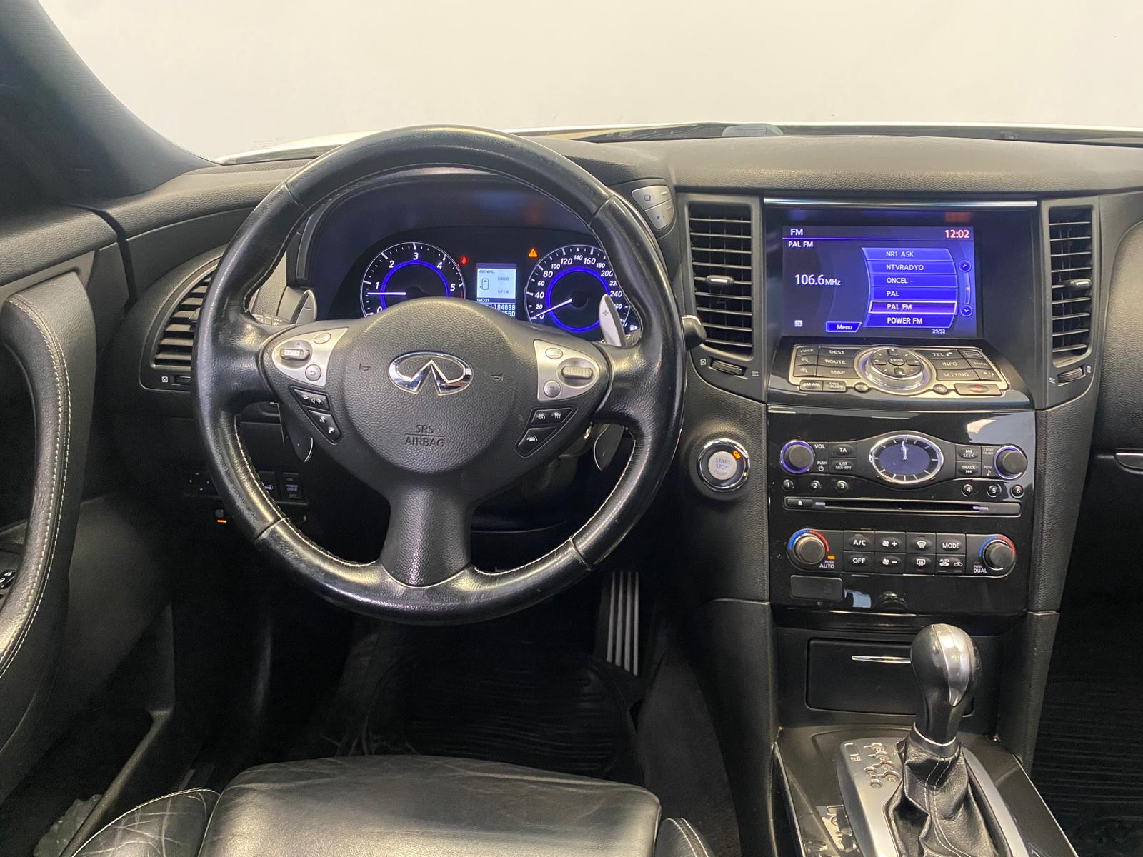 INFINITI FX 19